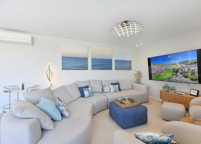 Kaiman 23 By Villagrancanaria *